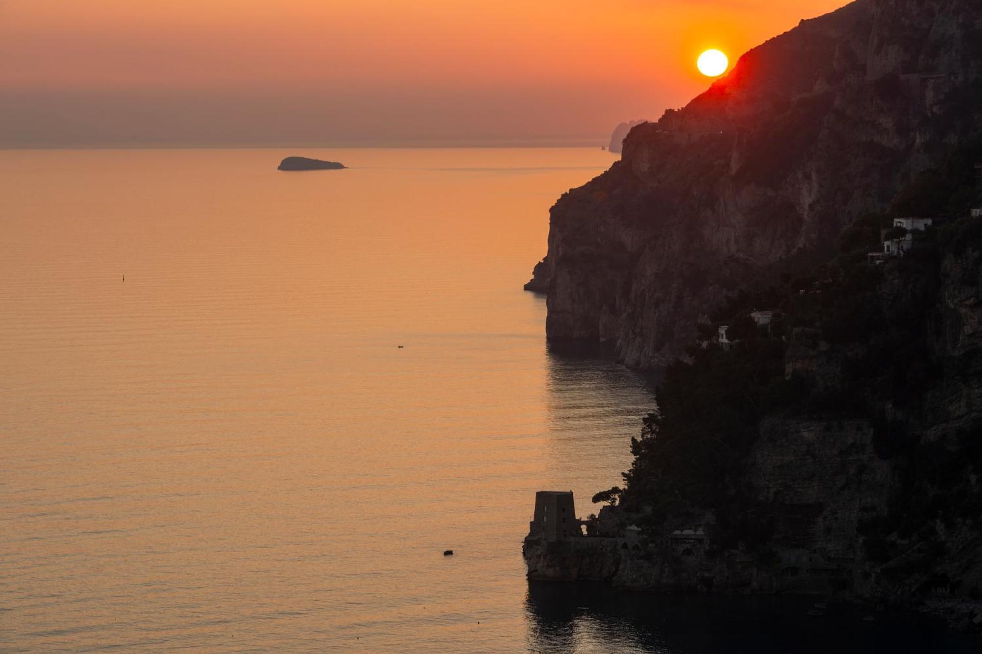 Aria Di Mare,Near Elevator, Few Steps, Parking, Garden Daire Positano Dış mekan fotoğraf